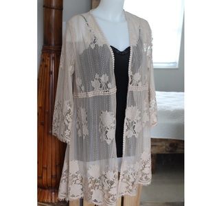 NWOT Beige Lace Kimono